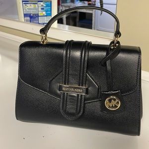 Micheal Kors Black Purse!